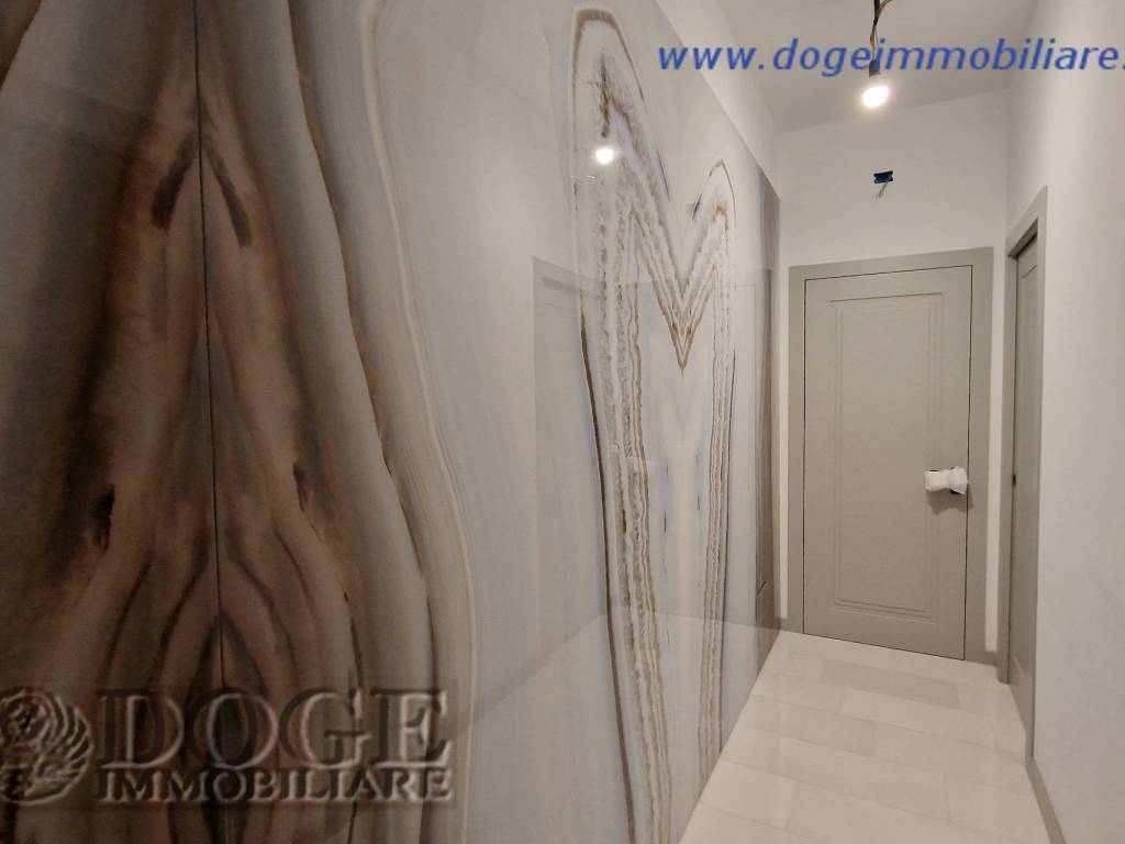Appartamento a Verona in Via della Valverde - Foto 5