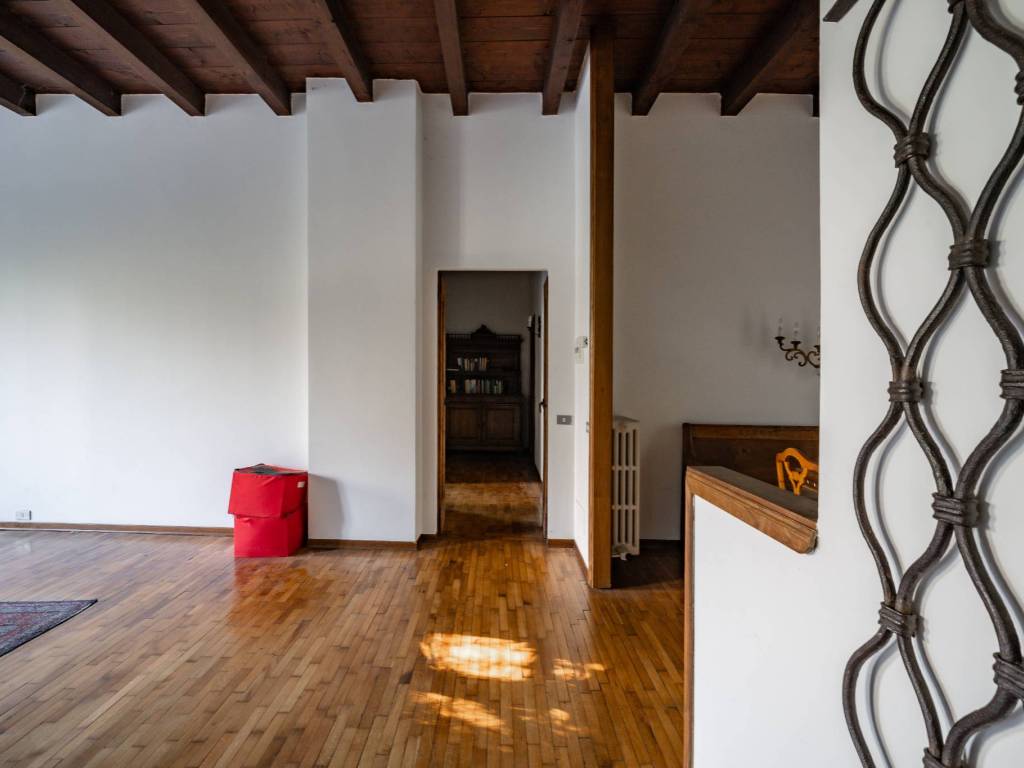 Appartamento a Malgrate in Piazza Giuseppe Garibaldi - Foto 3