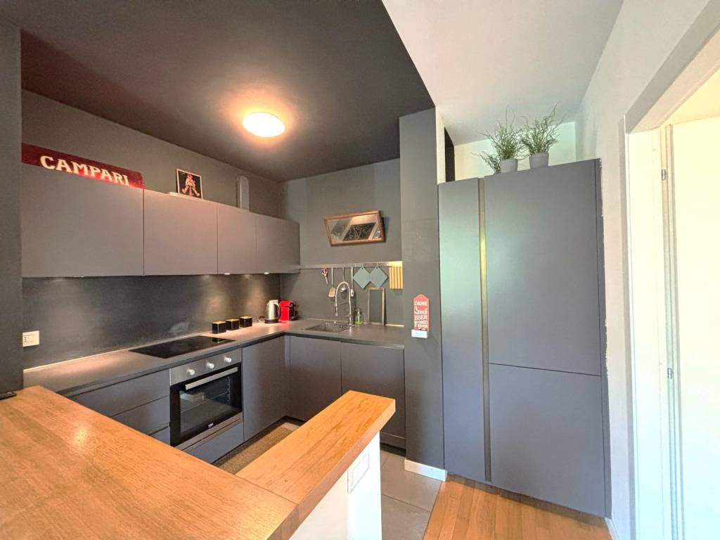 Appartamento a Como in Via Spalato, 1 - Foto 2