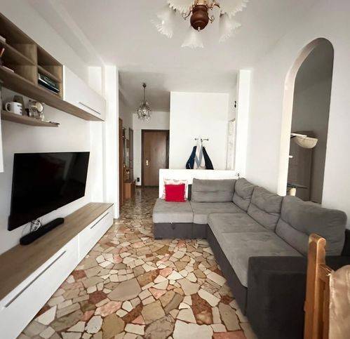 Appartamento a San giuliano milanese in Via Raffaello Sanzio - Foto 4