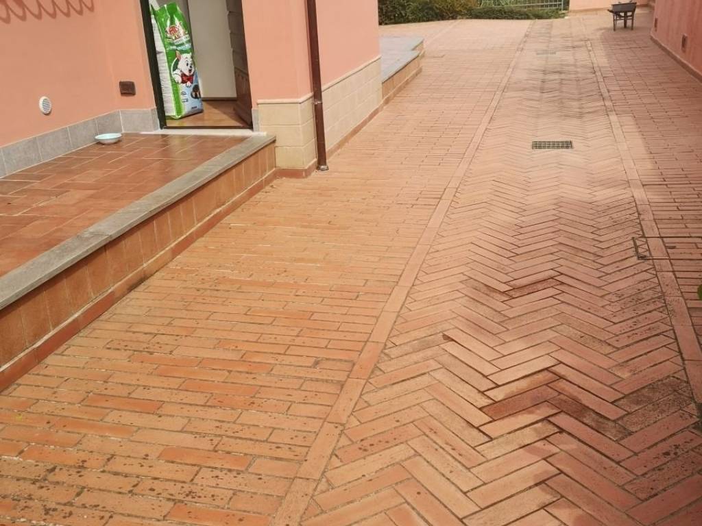Villa a Castelnuovo magra in Via Carbonara - Foto 3