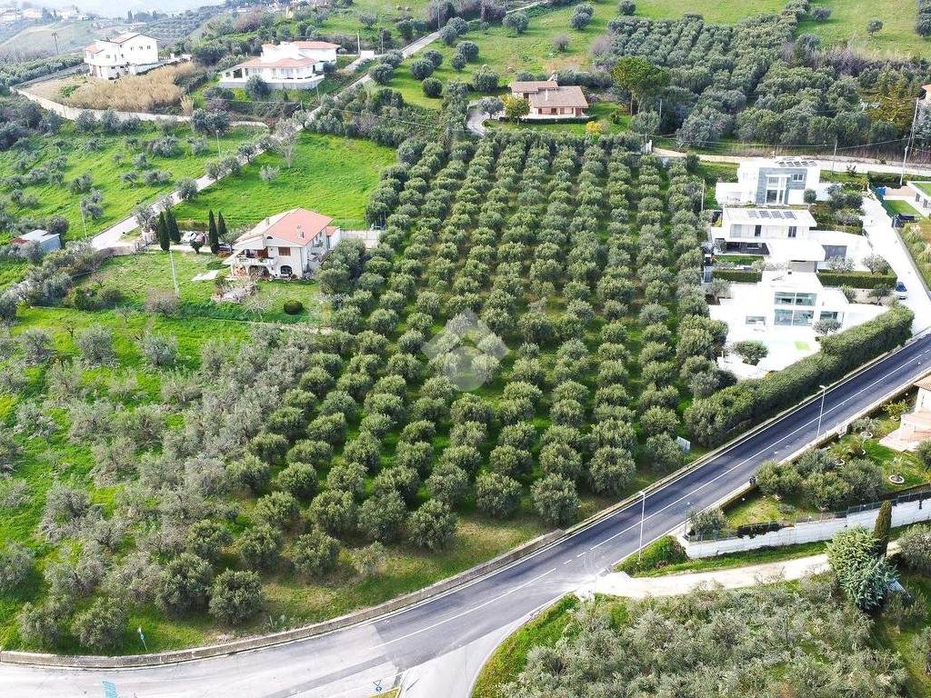 Terreno a Tortoreto in Via Enzo Ferrari, 14 - Foto 5