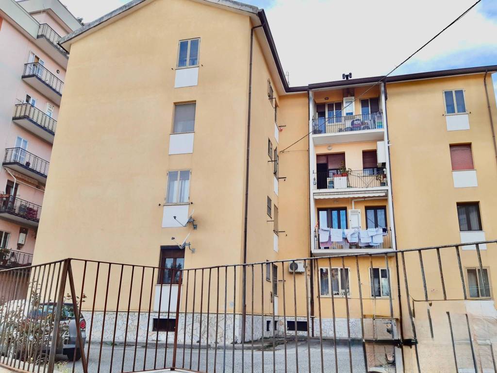 Appartamento a Catanzaro in Via Antonio Gramsci - Foto 5