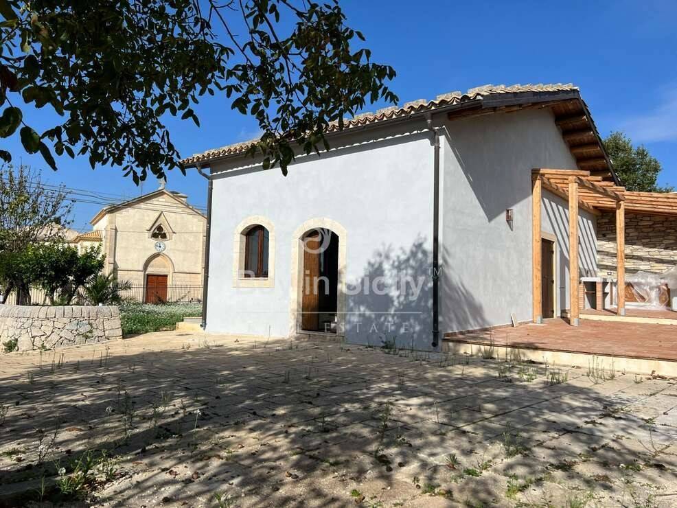 Villa a Noto in Strada Statale Sud Occidentale Sicula - Foto 2