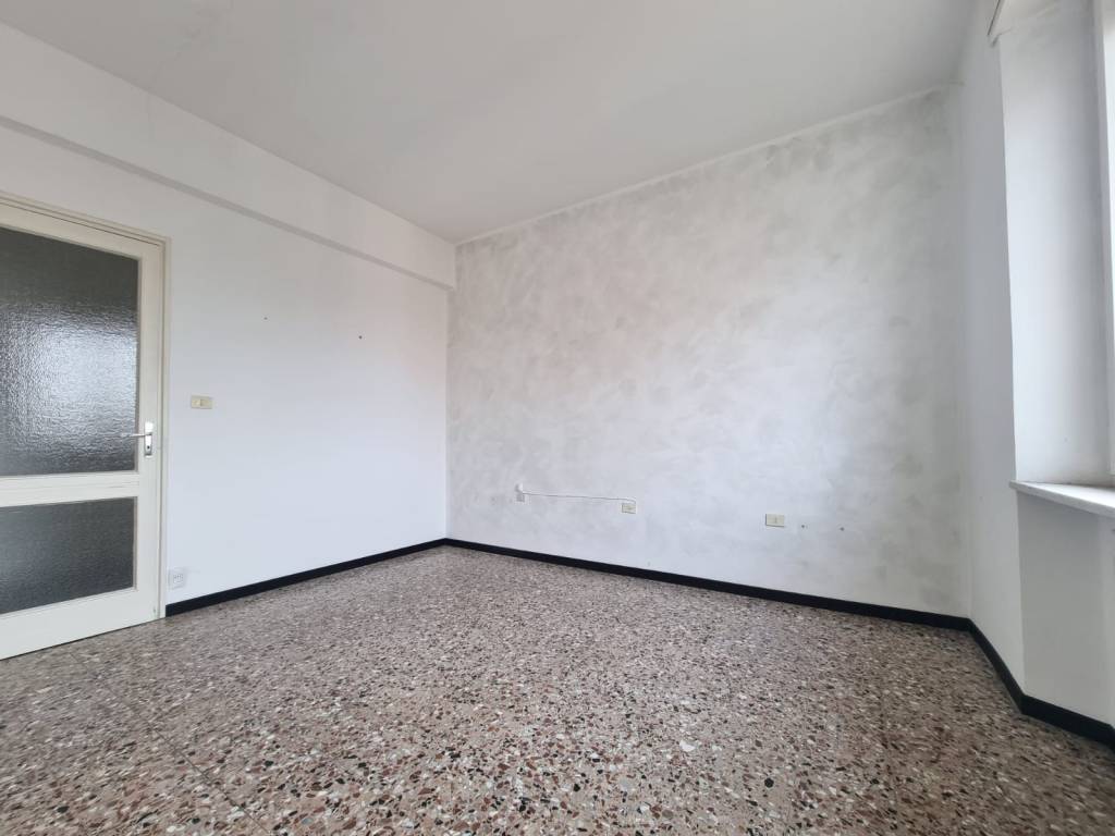 Appartamento a Casale monferrato in Via Vicenza, 7 - Foto 4