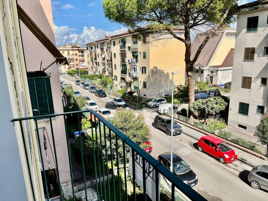 Appartamento a Benevento in Via Luigi Settembrini - Foto 2