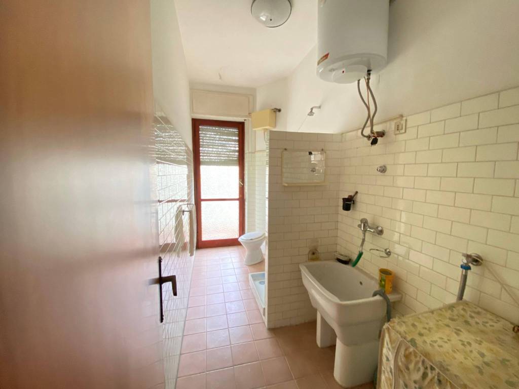 Appartamento a Cagliari in Via Baldassarre Castiglione - Foto 4