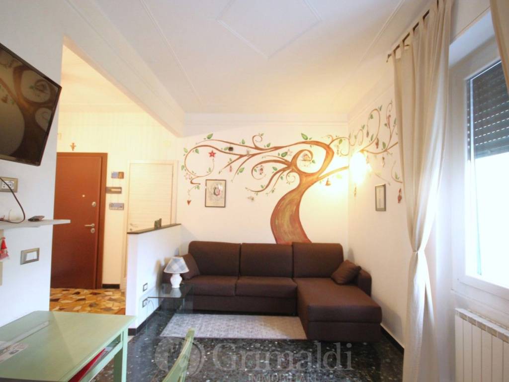 Appartamento a Genova in Via Pierino Negrotto Cambiaso - Foto 5