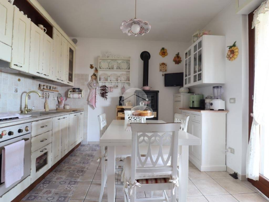 Appartamento a Silvi in Contrada Santo Stefano - Foto 2