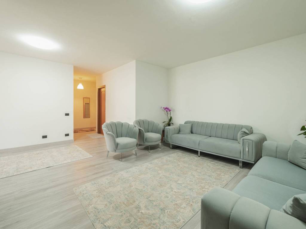 Appartamento a Casalgrande in Via Andrea Mantegna - Foto 4