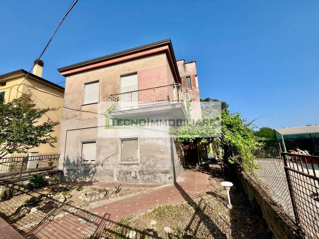 Villa a Pontecorvo in Via Galileo Galilei - Foto 2