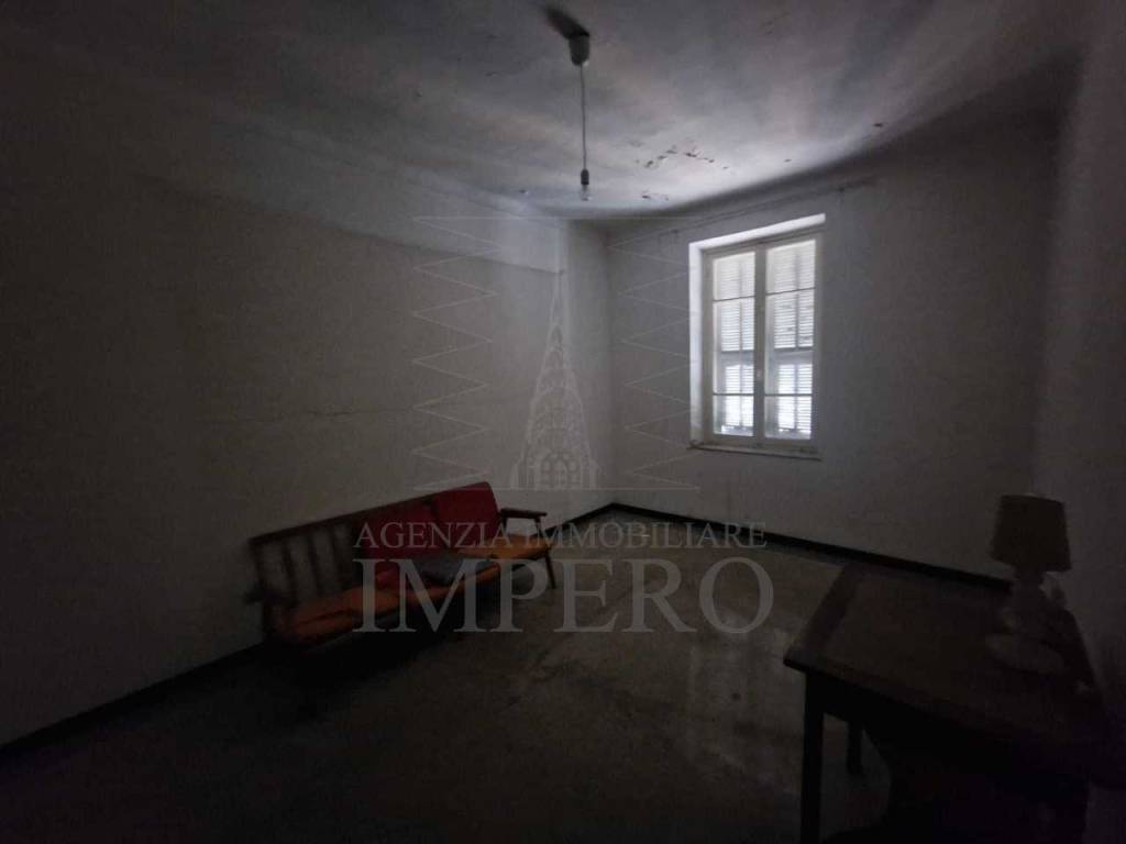 Appartamento a Ventimiglia in Via Camillo Benso Conte di Cavour, 8 - Foto 3