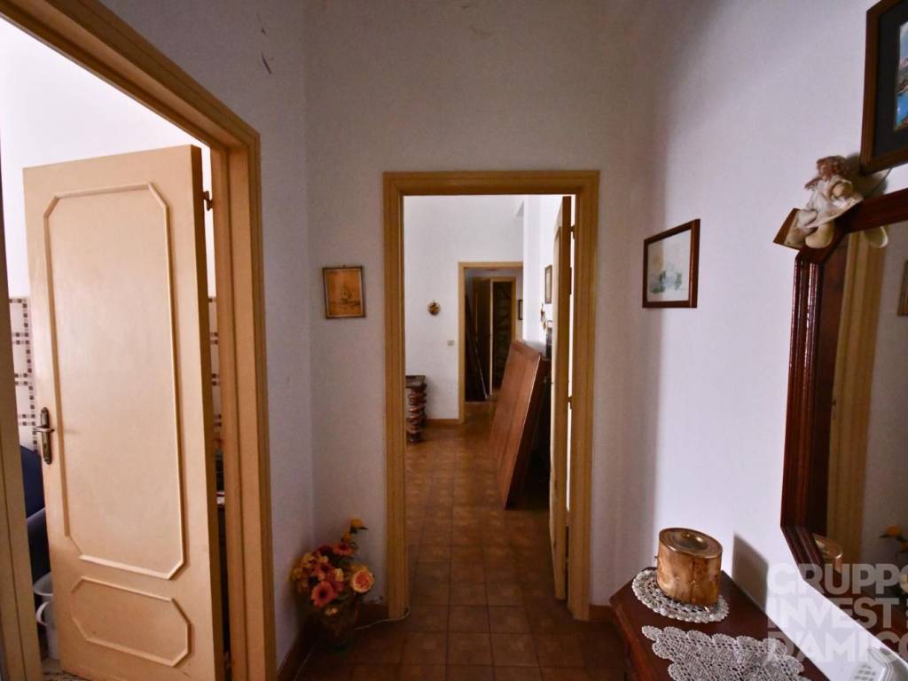 Appartamento a Ceglie messapica in Via Guido Rossa - Foto 3
