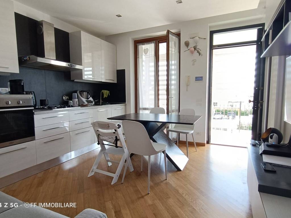 Appartamento a Montecosaro in Via Roma - Foto 2