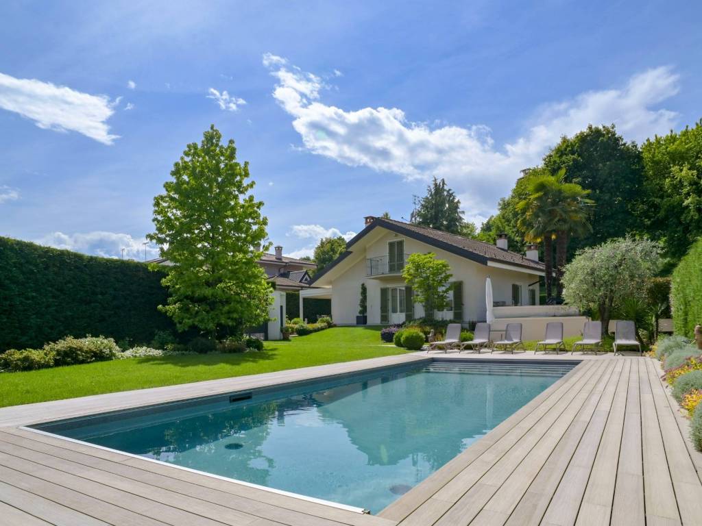 Villa a Saluzzo in Via Giovanni Battista Bodoni - Foto 2