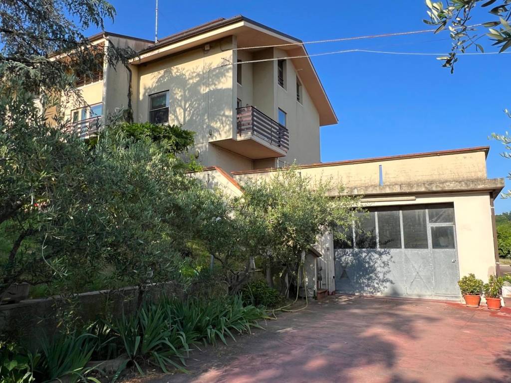 Villetta a schiera a Pesaro in Strada di San Donato - Foto 2