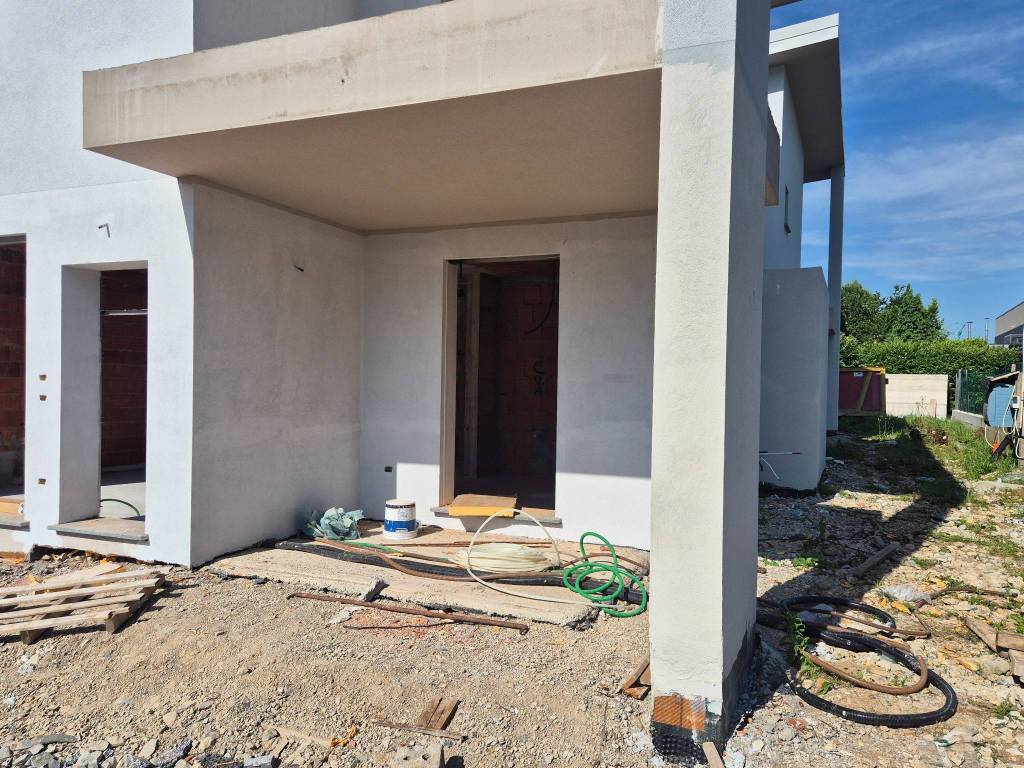 Villa a Lazzate in Via Giovanni Pascoli - Foto 3
