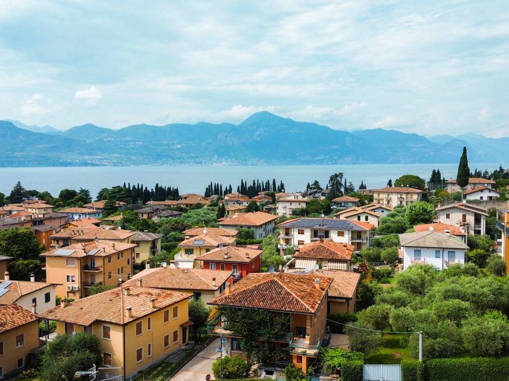 Appartamento a Torri del benaco in Via per Albisano - Foto 3