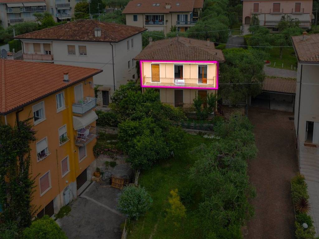 Appartamento a Torri del benaco in Via per Albisano - Foto 5
