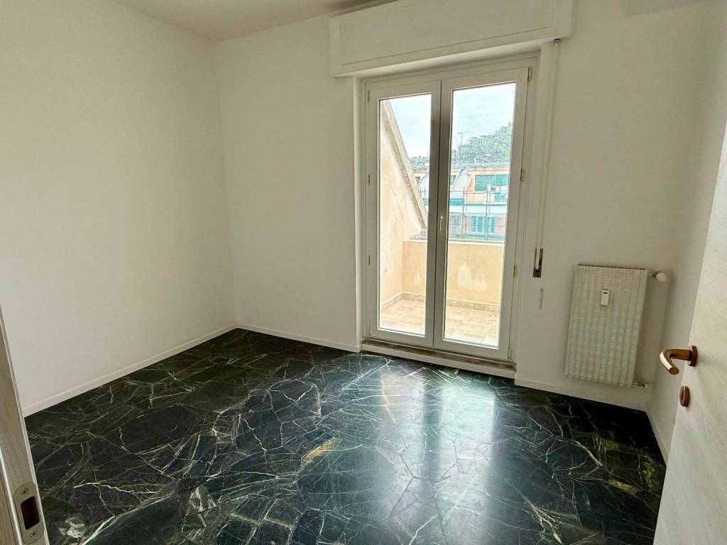 Attico / mansarda a Genova in Corso Europa, 145 - Foto 3