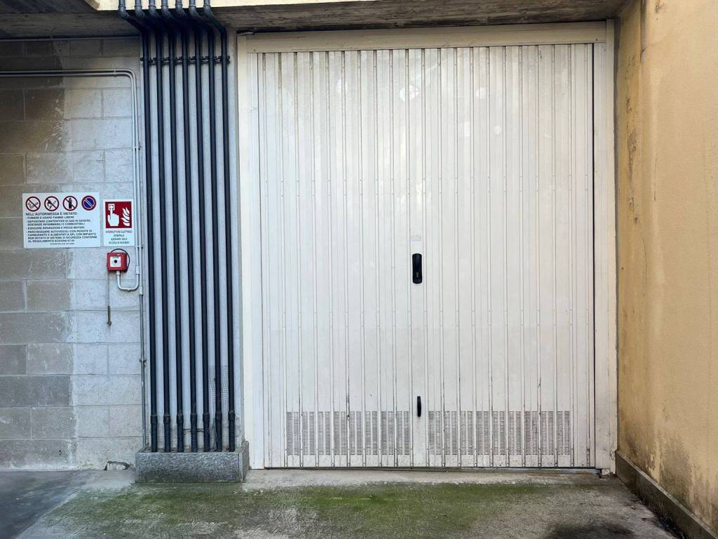 Box / garage a Carignano in Via 4 Novembre, 14 - Foto 2