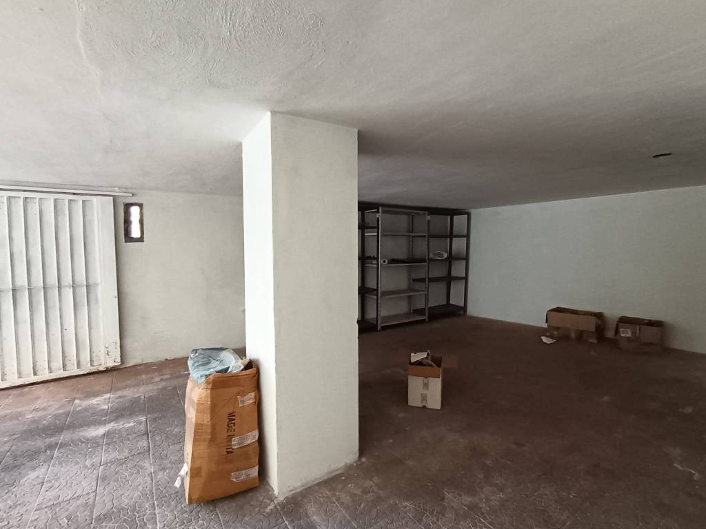Box / garage a Lecce in Via Pietro Marti, 11 - Foto 5