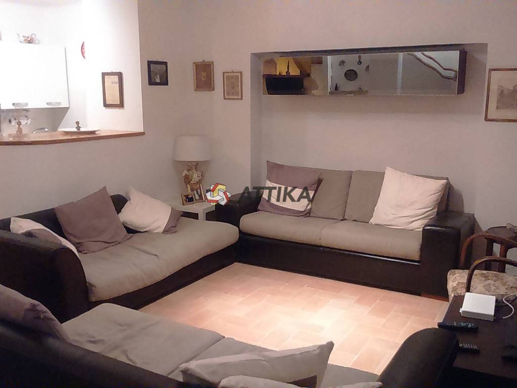 Casa indipendente a Cartoceto in Piazza Giuseppe Garibaldi - Foto 2