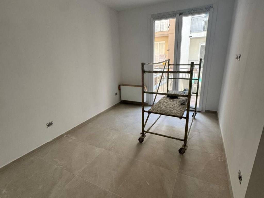 Appartamento a Marcianise in Via Gian Battista Novelli - Foto 5