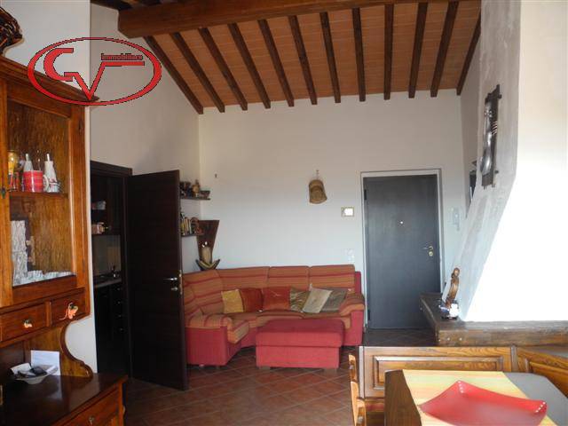 Appartamento a Castelfranco piandisco in via di certignano - Foto 4