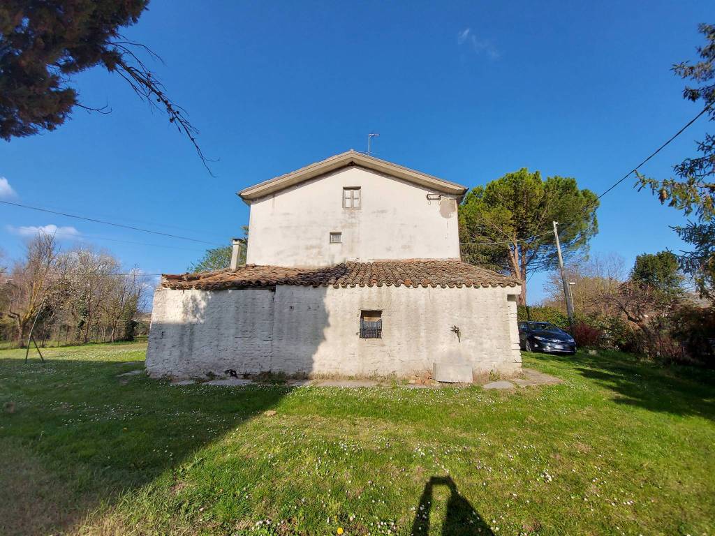 Villa a Fano in Via Fanella - Foto 3