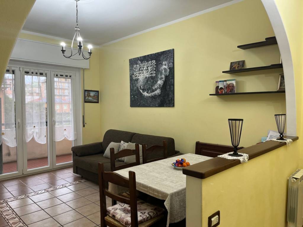 Appartamento a San bartolomeo al mare in Via Moreno - Foto 2