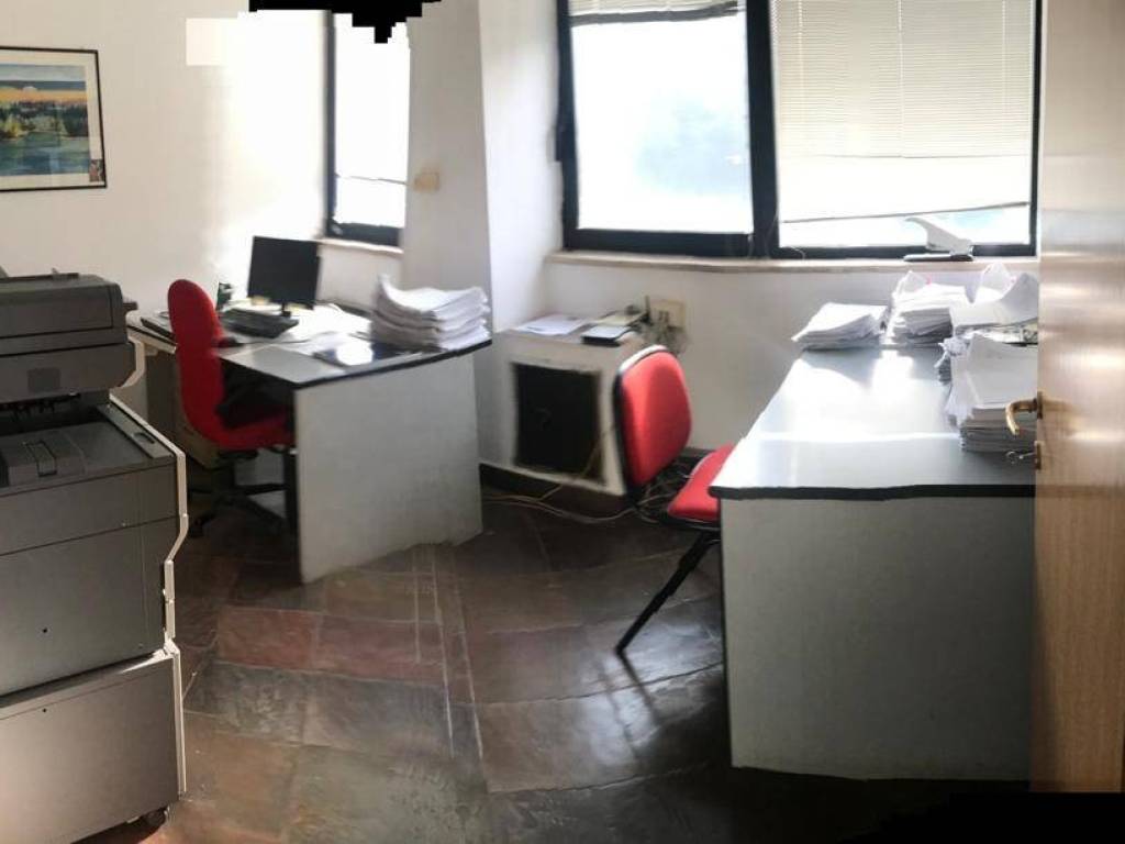 Immobile a Ascoli piceno in v.le del commercio - Foto 4