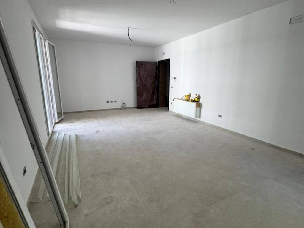 Appartamento a Marcianise in Via Gian Battista Novelli - Foto 3