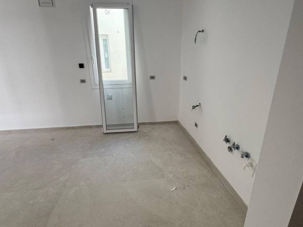 Appartamento a Marcianise in Via Gian Battista Novelli - Foto 5