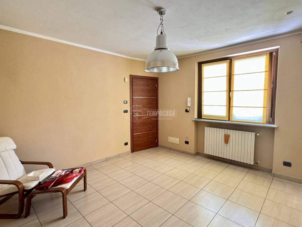 Casa indipendente a Villanova solaro in Via Giuseppe Garibaldi, 6 - Foto 2