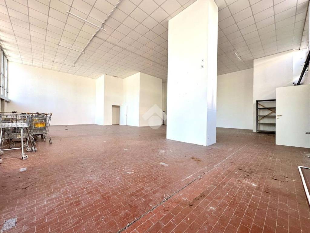 Immobile a Tortona in Strada Statale per Voghera - Foto 4