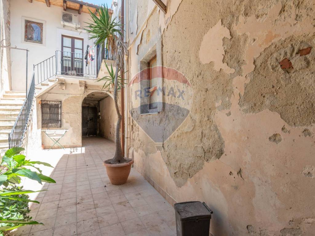 Casa indipendente a Siracusa in Via Mario Minniti, 46 - Foto 3