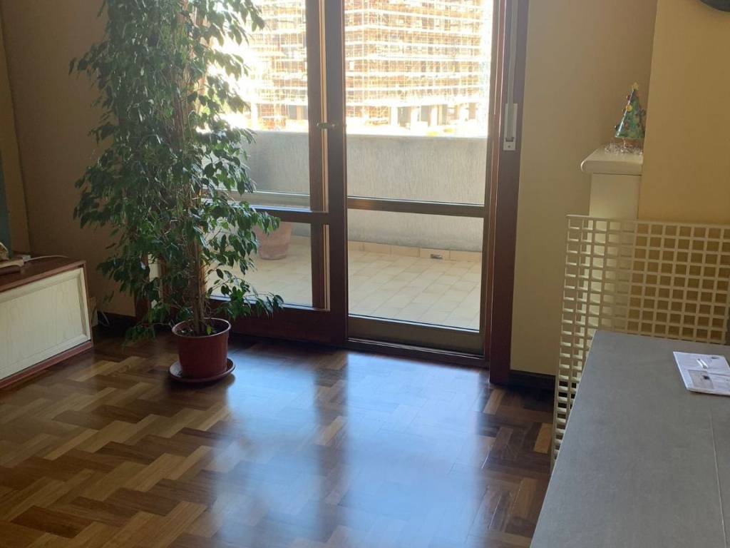 Appartamento a Salerno in Viale Giuseppe Verdi - Foto 5