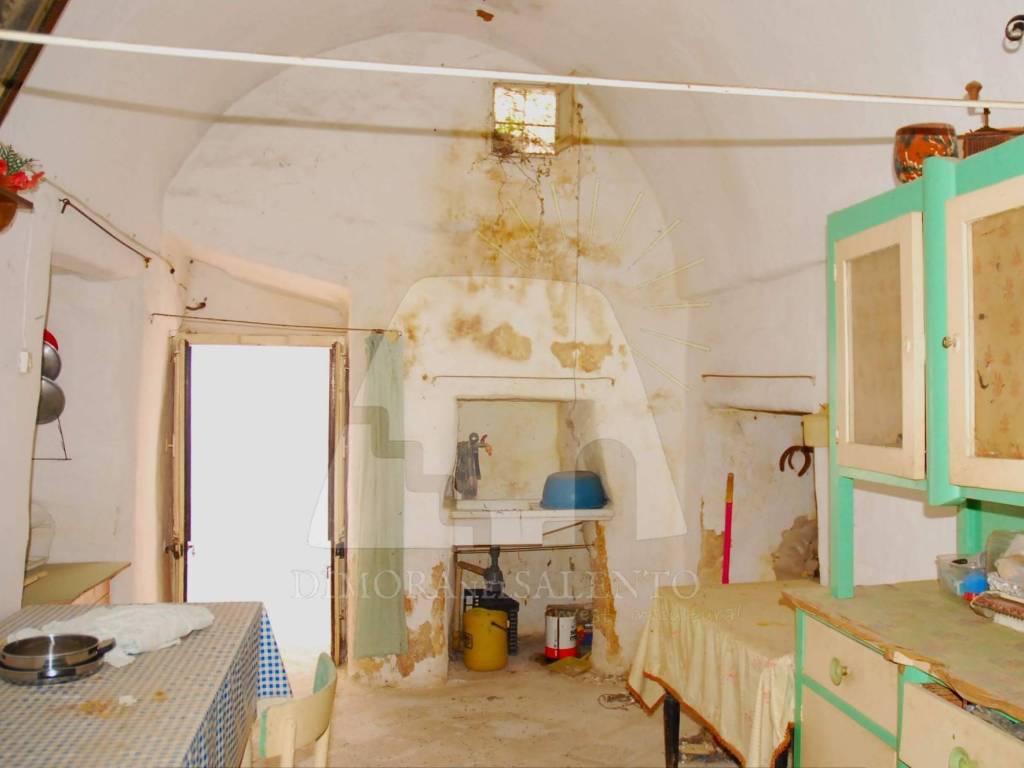 Casa indipendente a Presicce-acquarica in Via Giacomo Matteotti - Foto 2