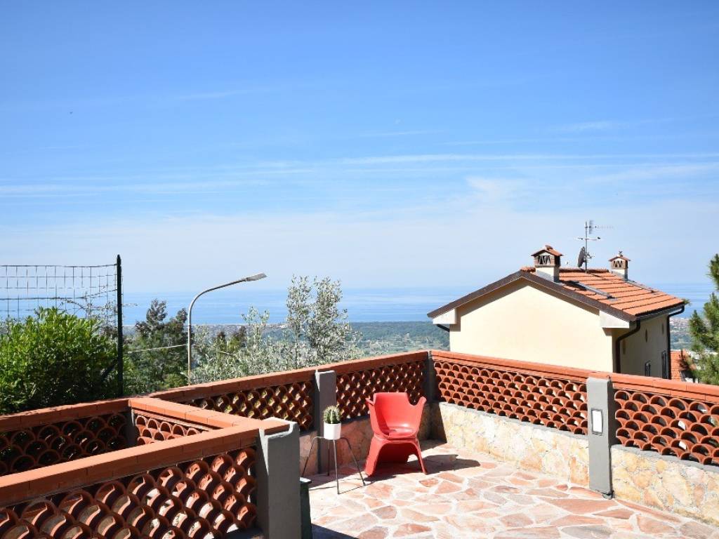 Villa a Pietrasanta in Via Rebuto - Foto 4