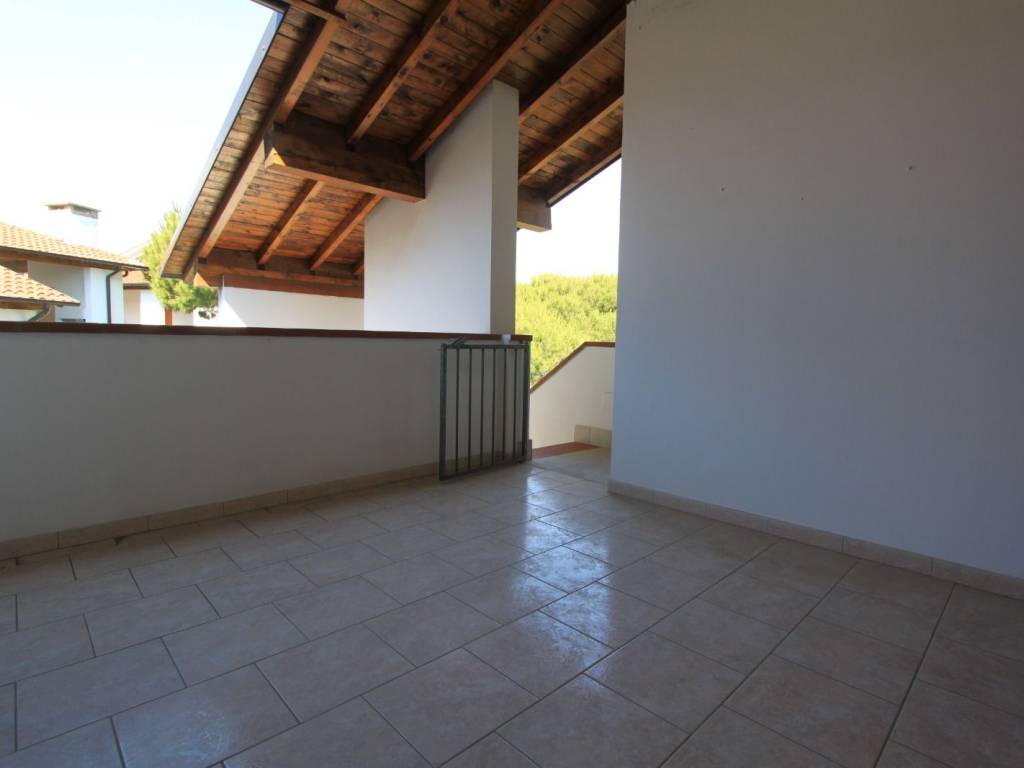 Appartamento a Comacchio in Viale Alessandro Manzoni, 149 - Foto 4