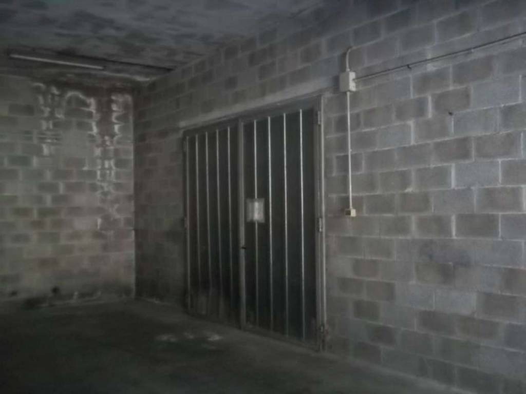 Box / garage a Novara in via Marconi 2 - Foto 3