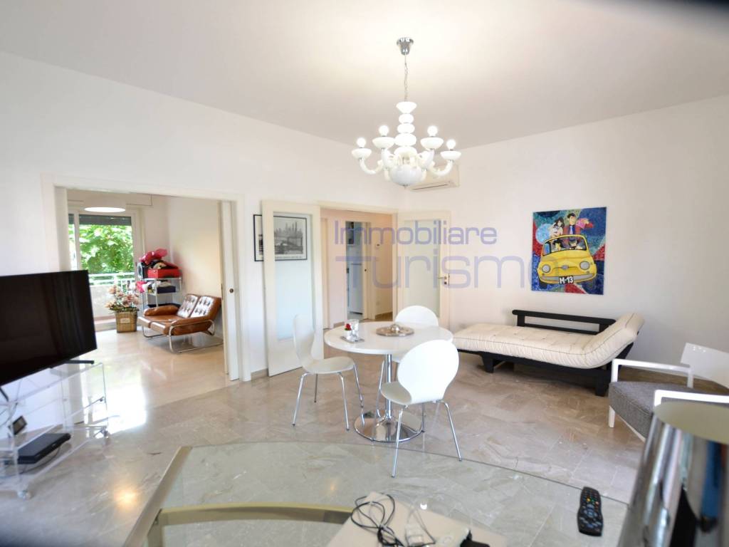 Appartamento a Riccione in Viale Giacomo Puccini - Foto 4
