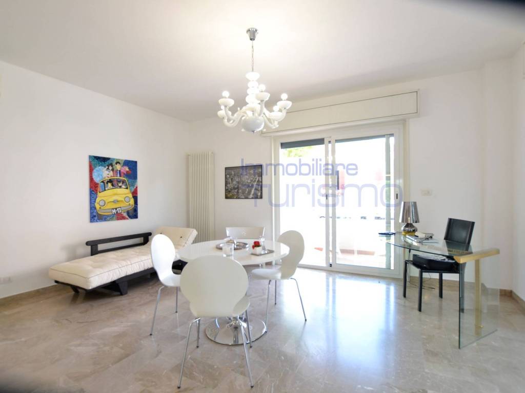 Appartamento a Riccione in Viale Giacomo Puccini - Foto 5