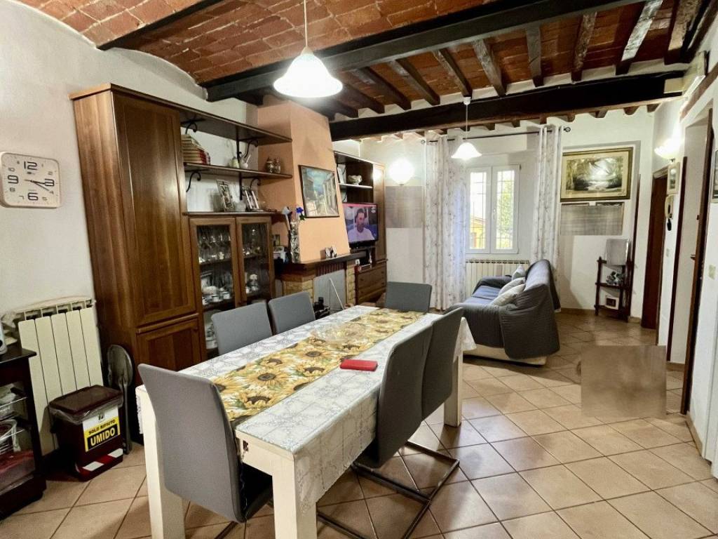 Appartamento a Terranuova bracciolini in Strada Comunale di Campogialli - Foto 3