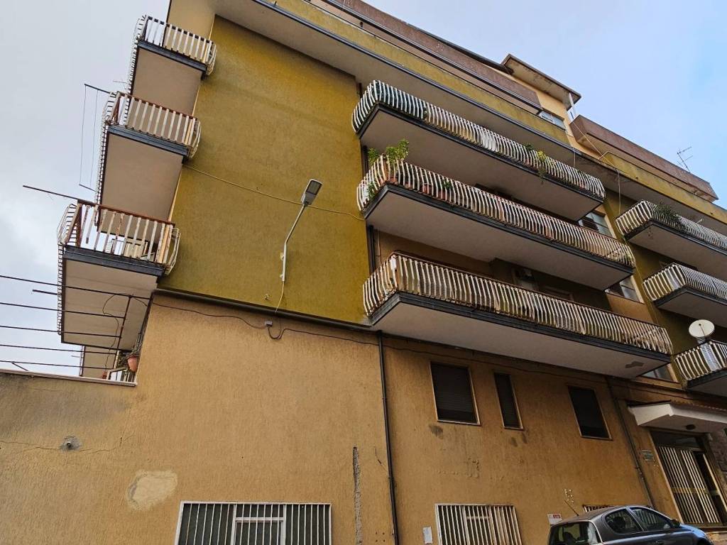 Appartamento a Vibo valentia in Via Umberto Moricca, 3 - Foto 2
