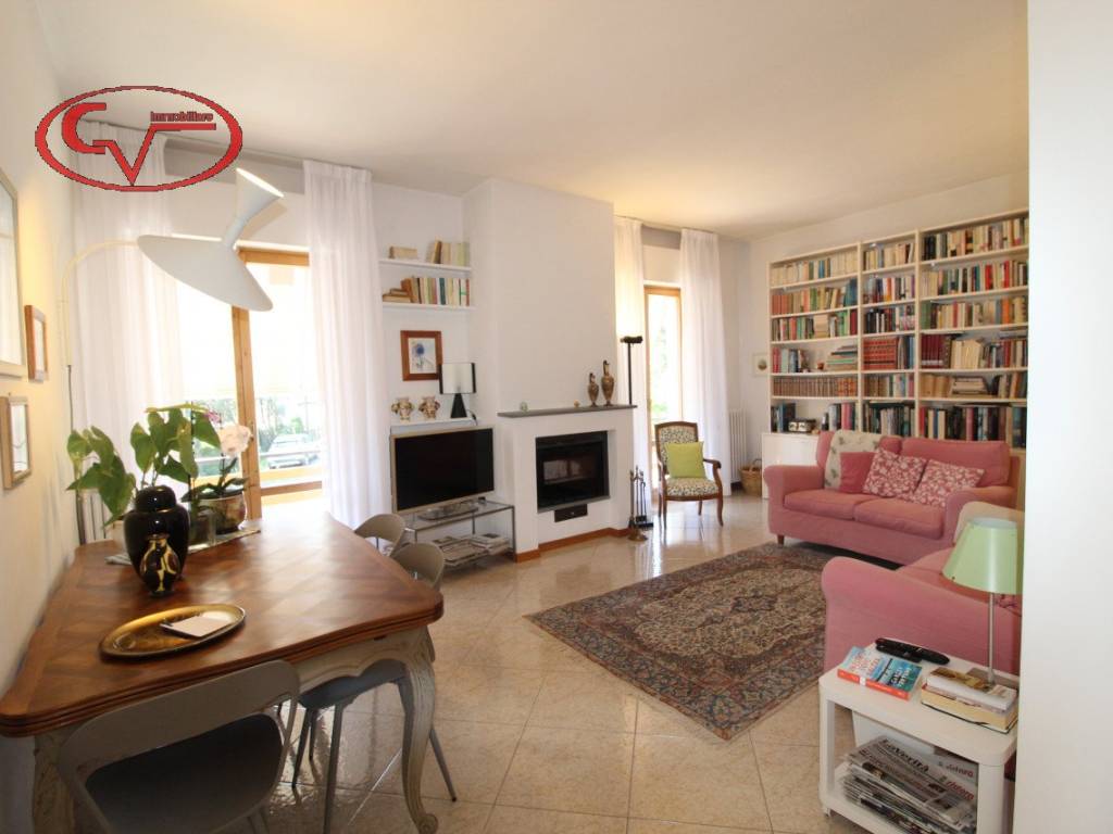 Villa a Loro ciuffenna in Viale Europa-San Giustino - Foto 4