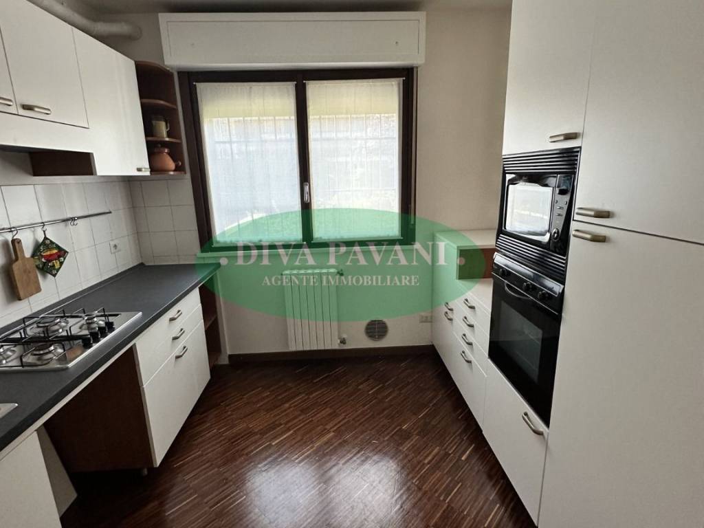 Appartamento a San donato milanese in Via Spilamberto, 18 - Foto 3