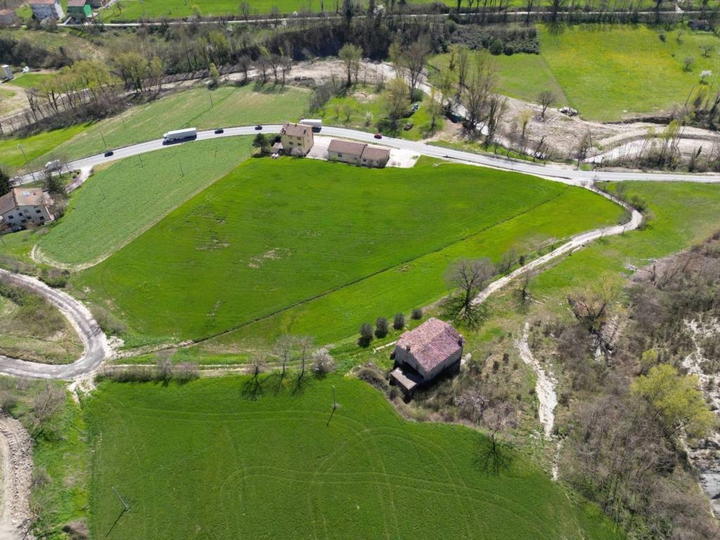 Rustico / casale a Cantiano in Via Contessa Nuova, 20 - Foto 2