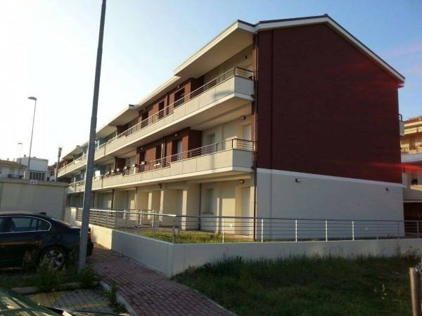 Box / garage a Fano in Via Ventinovesima Strada - Foto 4